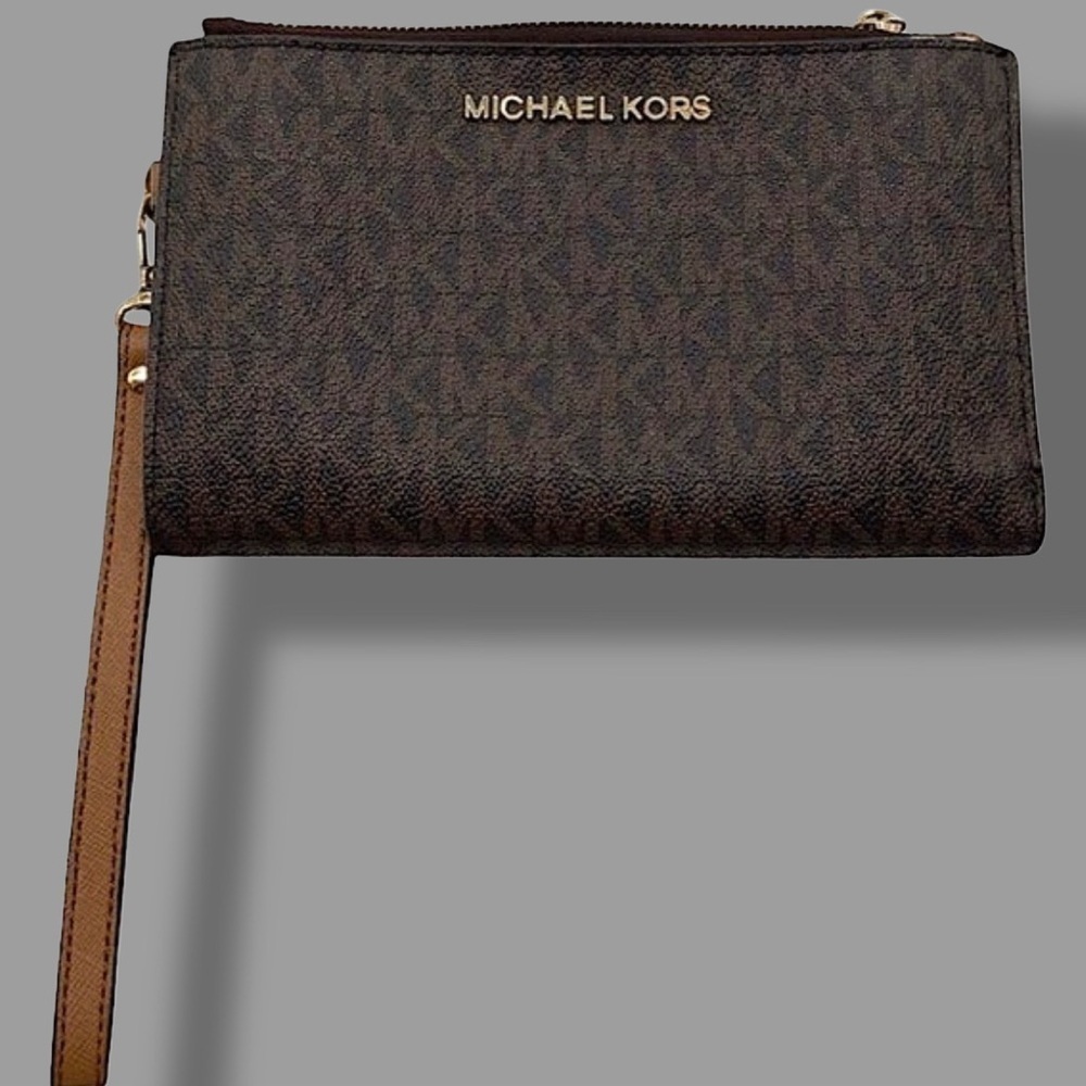 Michael Kors double zip Travel Wristlet